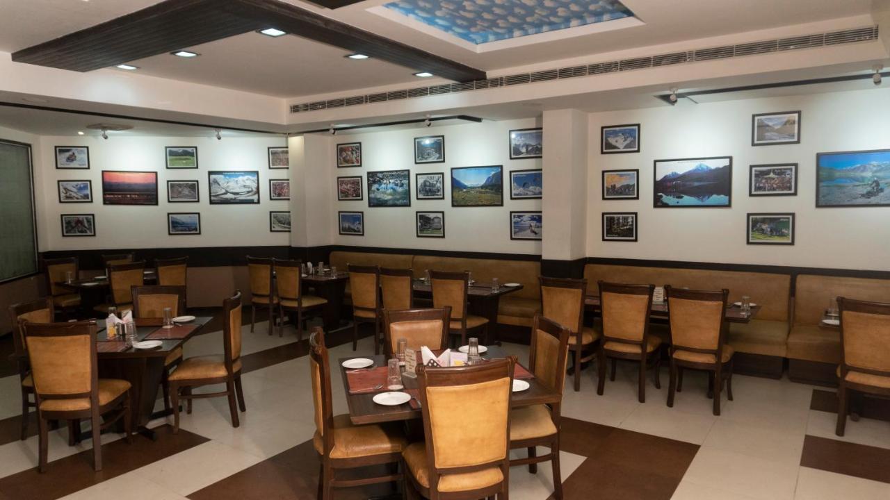 Hotel Mg Regency Baddi Zewnętrze zdjęcie