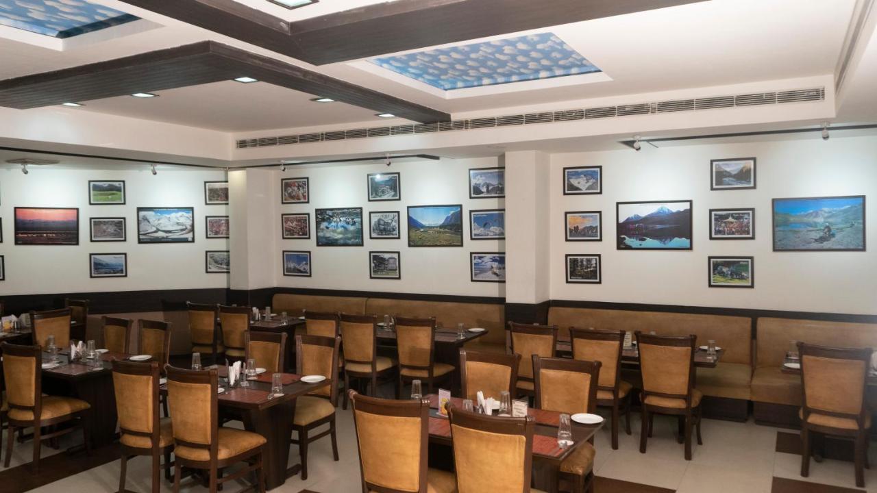 Hotel Mg Regency Baddi Zewnętrze zdjęcie