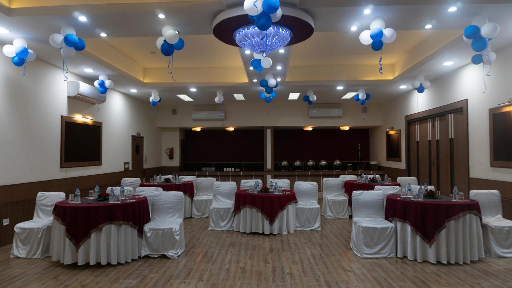 Hotel Mg Regency Baddi Zewnętrze zdjęcie